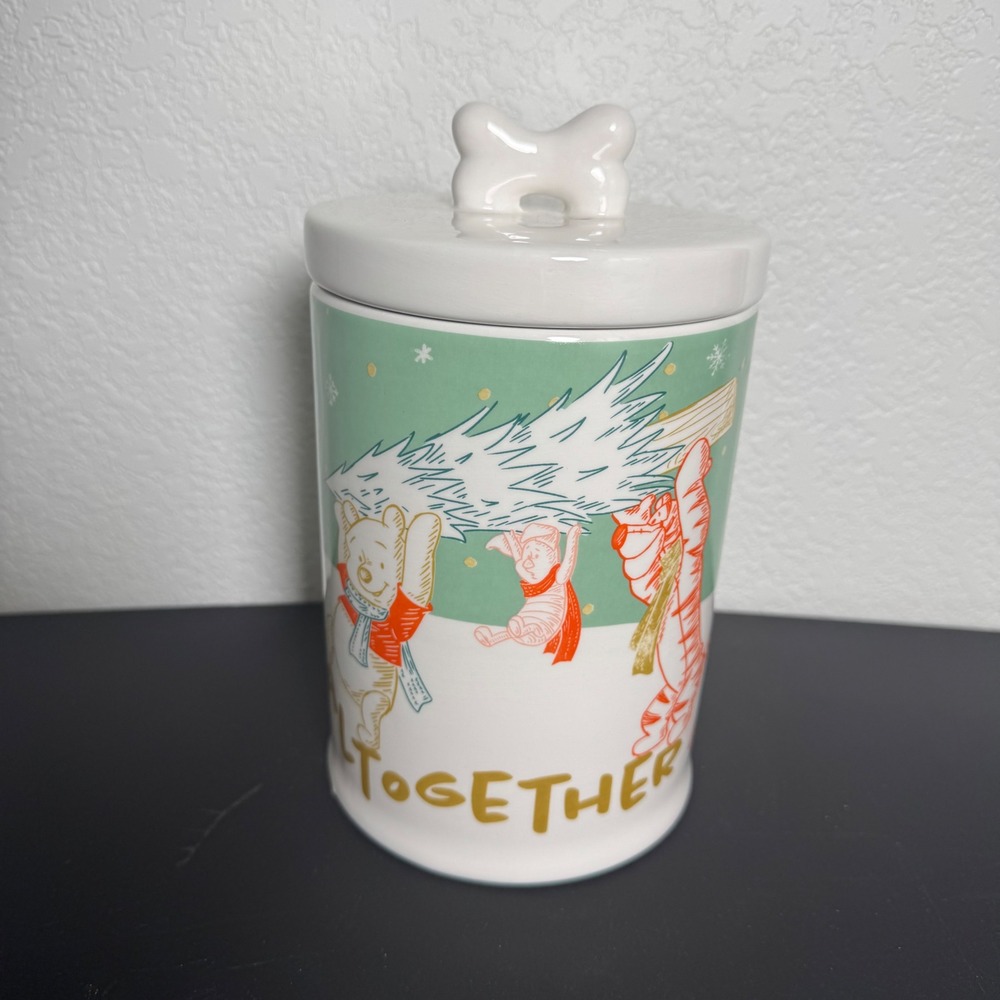 Disney Winnie the Pooh Christmas Treat Jar Unisex OS White Bamboo Fiber Festive